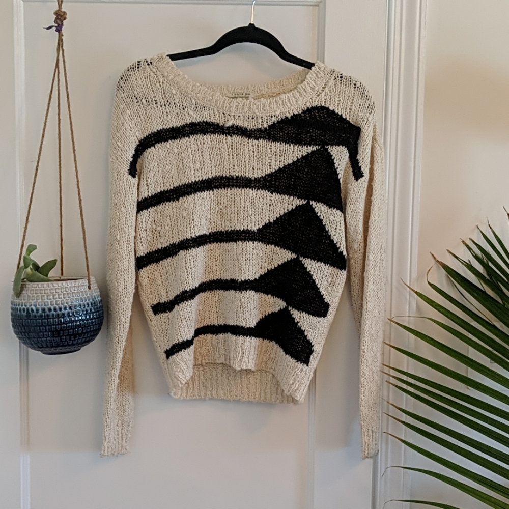 Loose knit abstract sweater